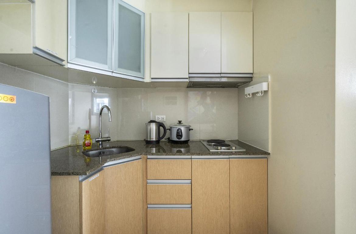Studio At Newport World Airport Area Prime Location Manila Exterior photo
