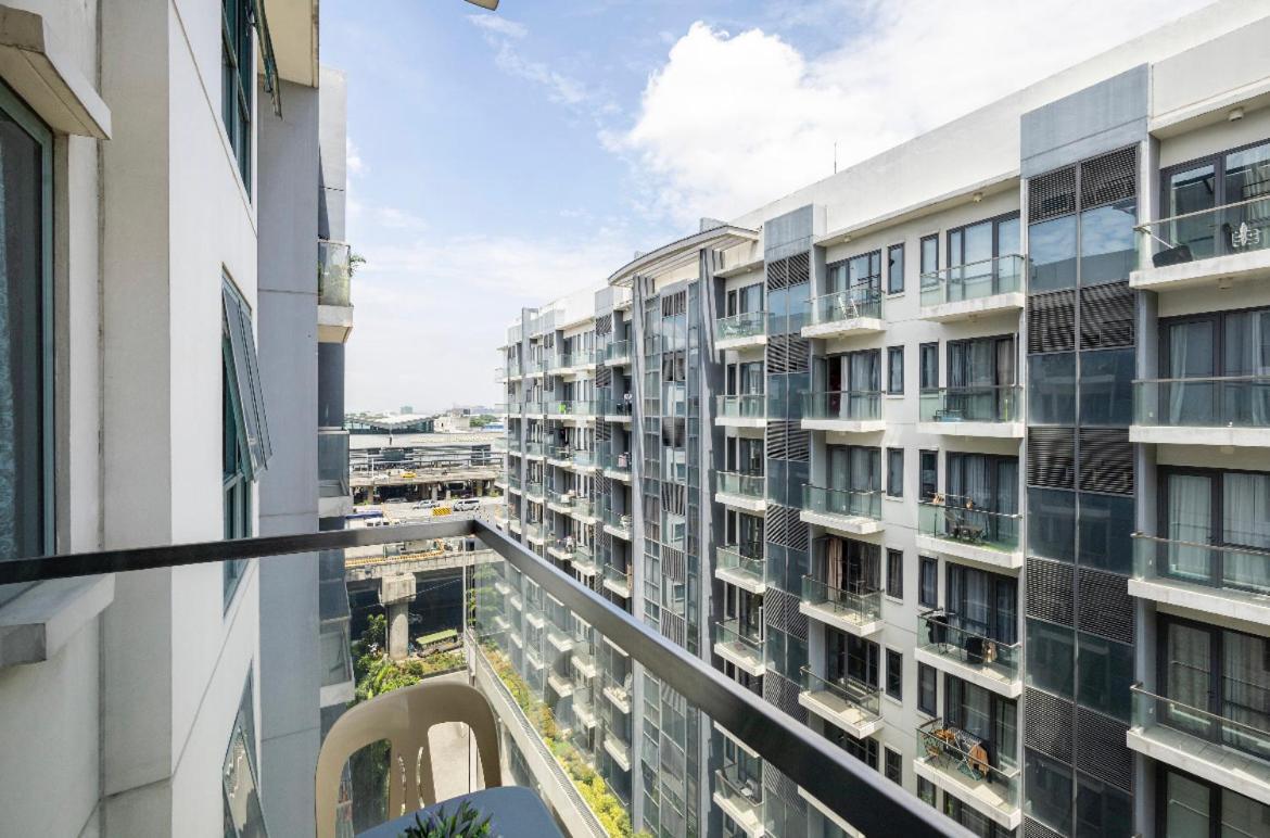 Studio At Newport World Airport Area Prime Location Manila Exterior photo